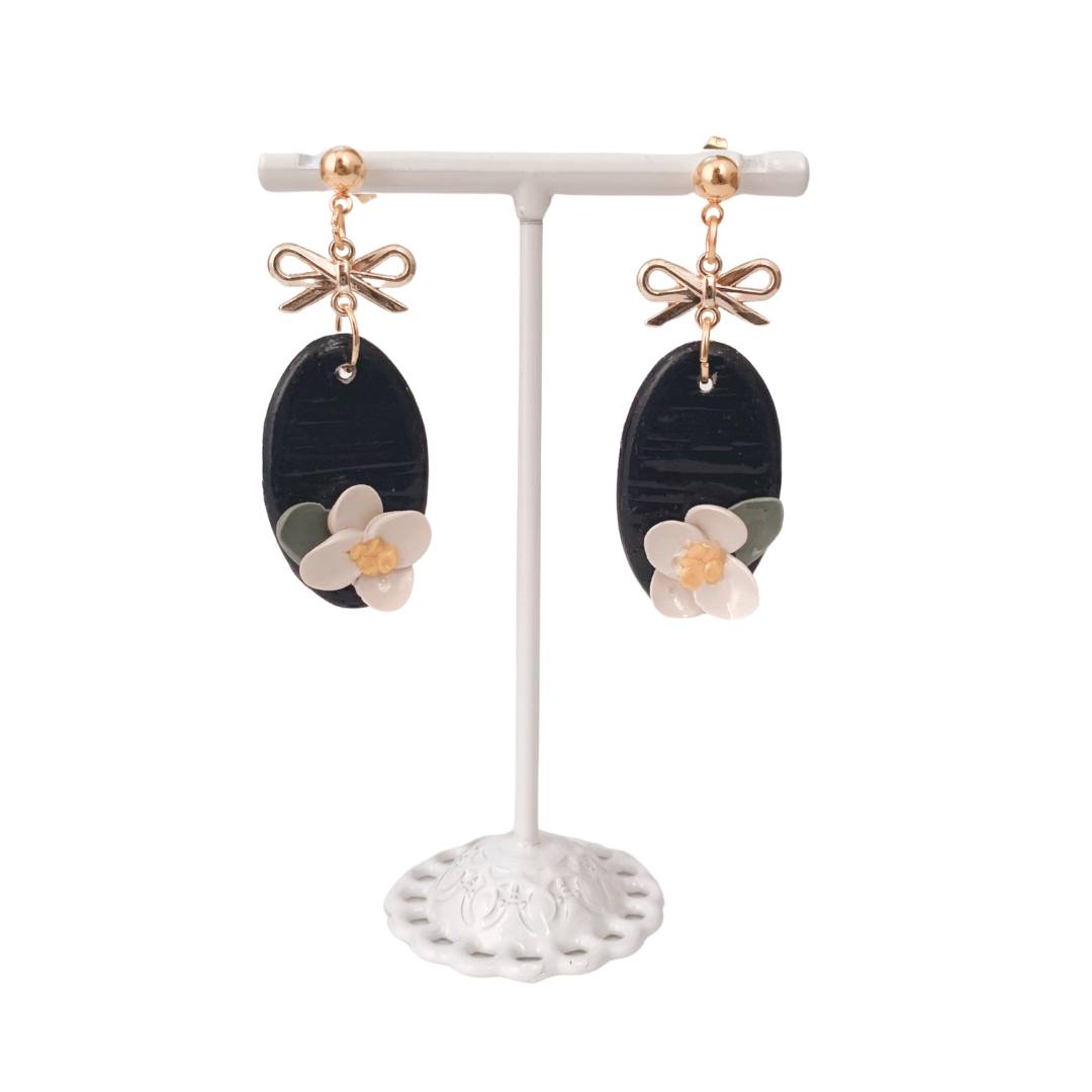 Clay Earring Dangle White Floral Dark Blue 925 silver gold post