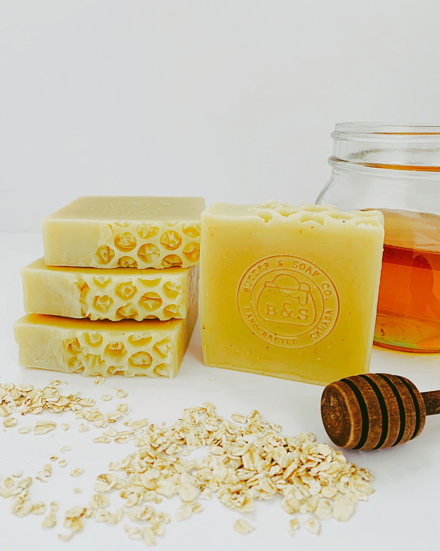 All Natural Honey Oat Shea Butter Soap Bar (unscented)